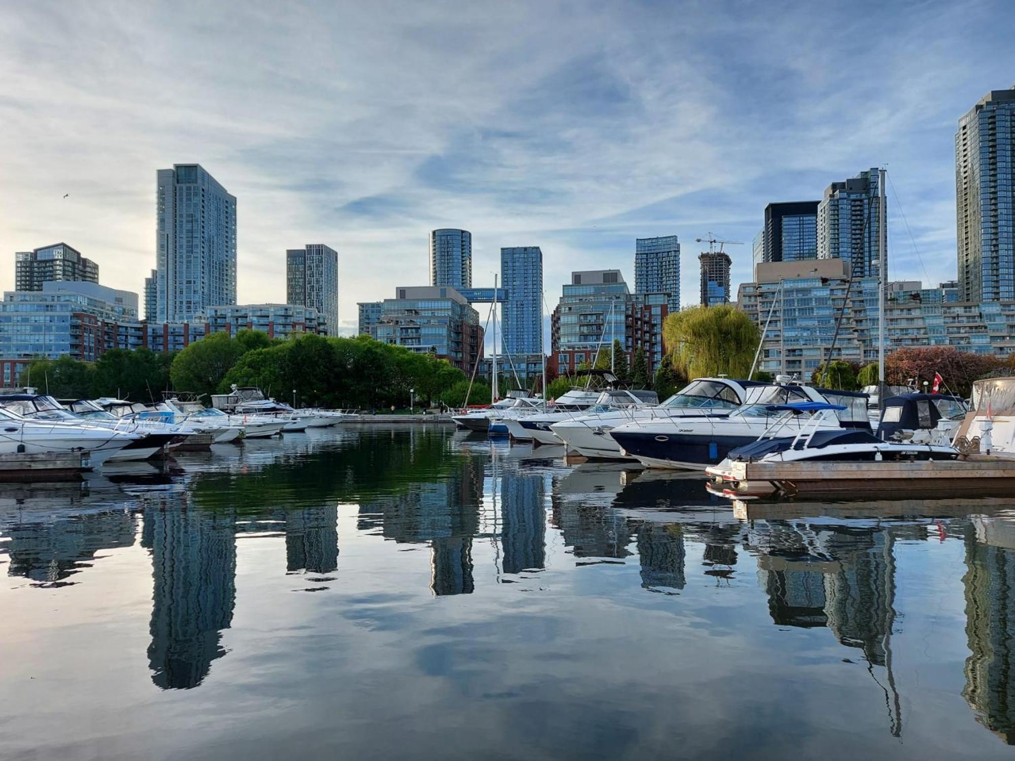 Downtown Toronto Condo, Free Indoor Parking With Amazing View Exteriér fotografie